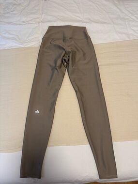 Alo Airlift Leggings Gravel Gray Size S